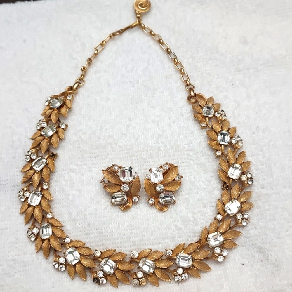 Vintage Choker and Clip Earrings Set